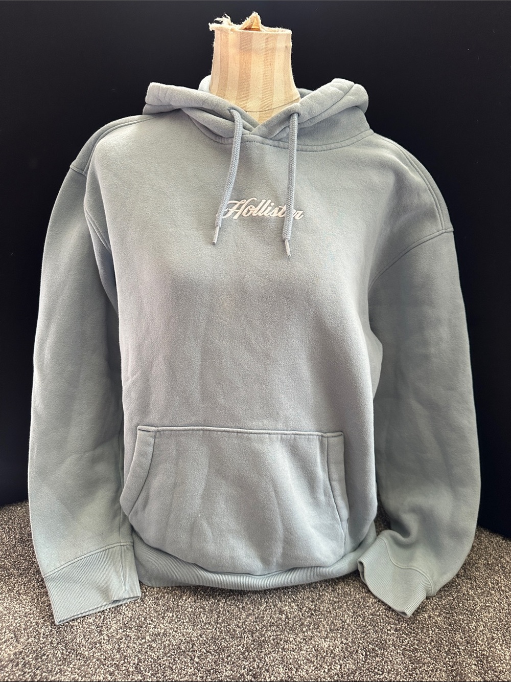 Hollister Men's Crewneck Hoodie in Sage Green